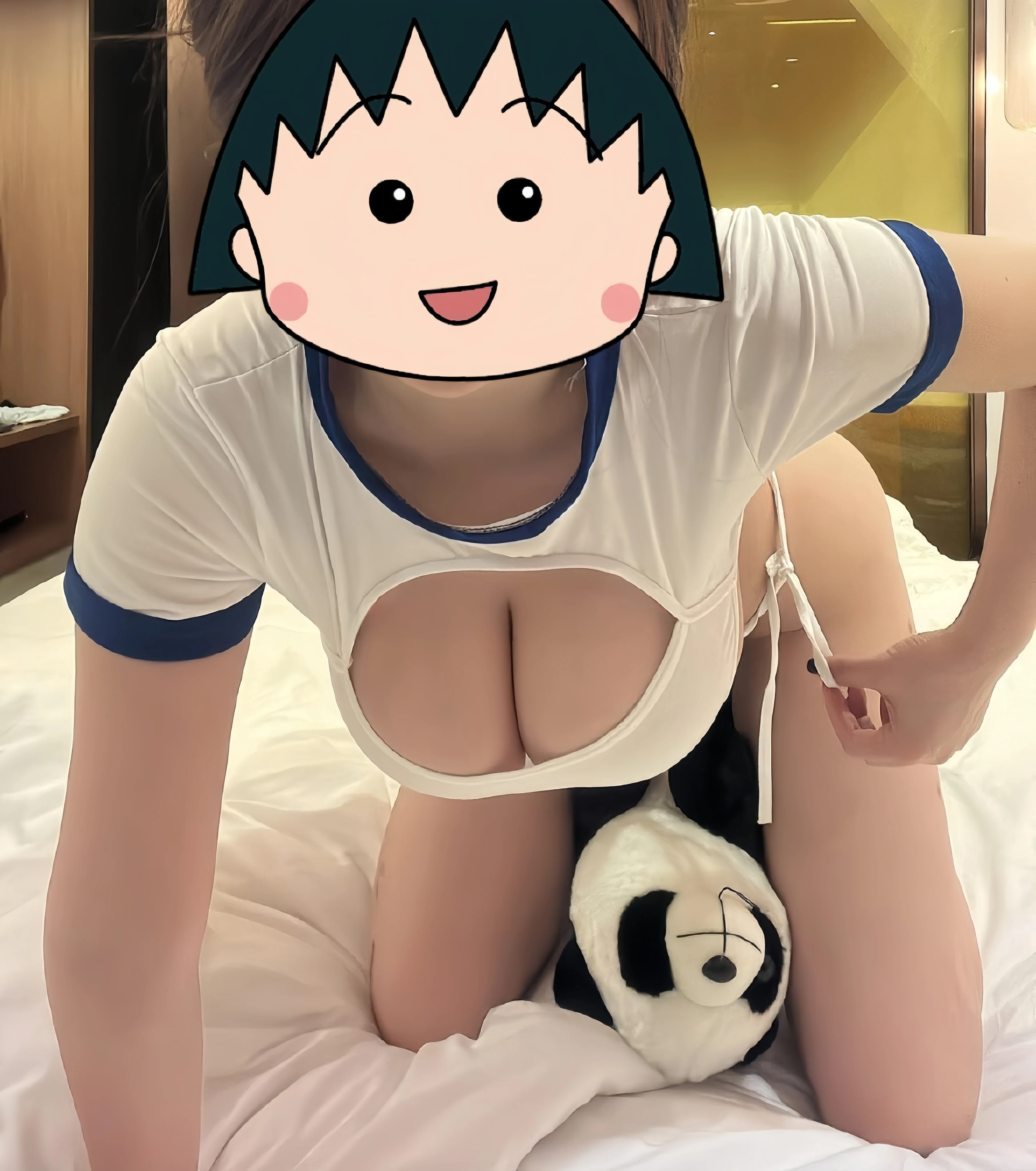 奶雯 – 酒店系列2 32P